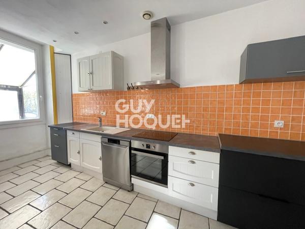 T4 à 650€HC + 150€ de charges - 100.45 m²
