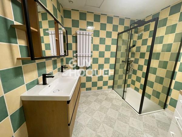 T4 à 650€HC + 150€ de charges - 100.45 m²