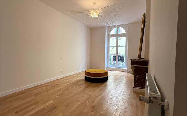 Appartement à vendre    3 pièces • 97 m2 Toulouse