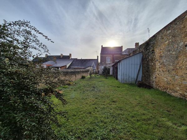 Maison de ville dans le centre de Durtal