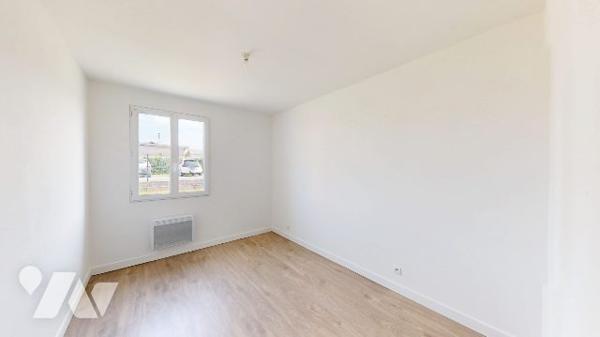 MAISON DE PLAIN PIED - ST JEAN DE LA RIVIERE