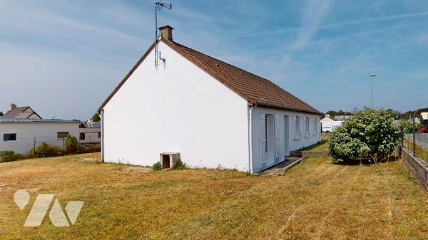 MAISON DE PLAIN PIED - ST JEAN DE LA RIVIERE