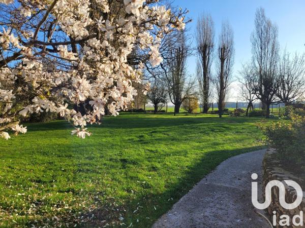 Maison à vendre 9 pièces 250 m² La Celle-les-Bordes