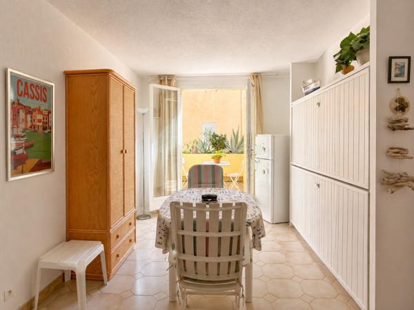 Appartement à CASSIS (13260)