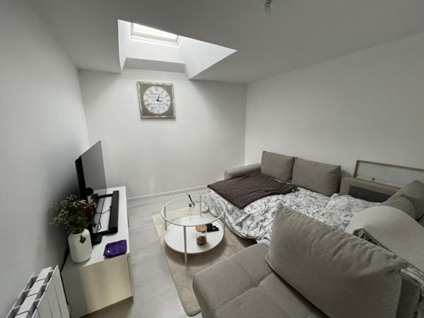 Immeuble à vendre |  Saint-Jean-d'Angély |  177 m²