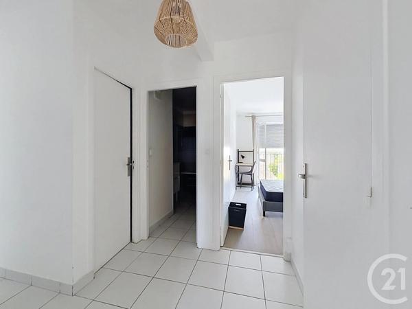 Appartement à vendre  4 pièces - 77 m 2   ST ANDRE LES VERGERS  - 10