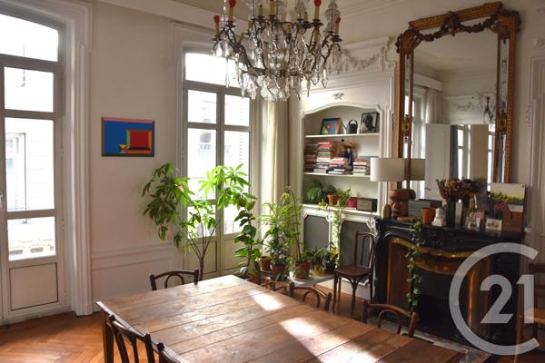 Appartement F7 à vendre  7 pièces - 222 m2 ST ETIENNE - 42