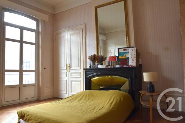 Appartement F7 à vendre  7 pièces - 222 m2 ST ETIENNE - 42