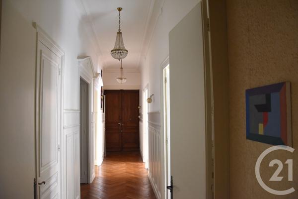 Appartement F7 à vendre  7 pièces - 222 m2 ST ETIENNE - 42