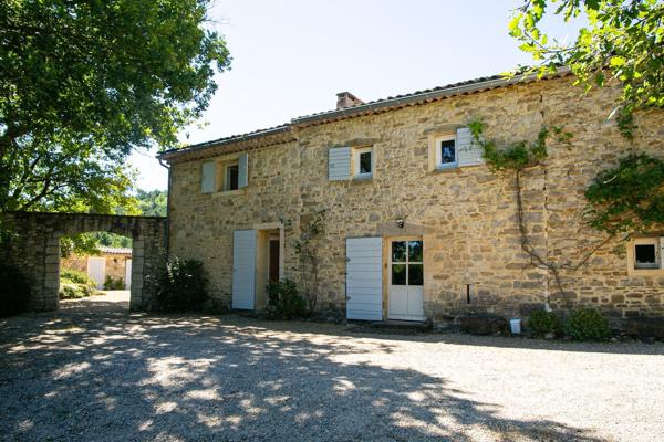 Vente Maison de luxe Céreste 15 Pièces 220 m²