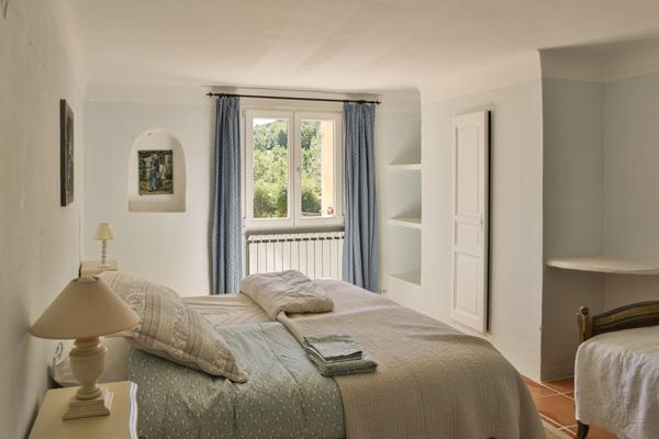 Vente Maison de luxe Céreste 15 Pièces 220 m²