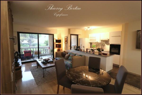 Dpt Alpes Maritimes (06), à vendre LE CANNET appartement T4 de 90,45 m² - Plain pied