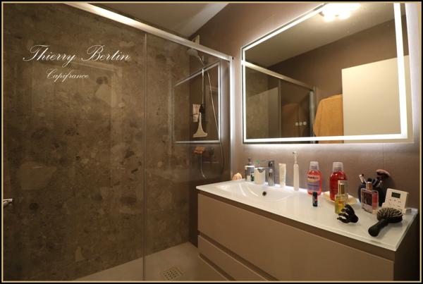 Dpt Alpes Maritimes (06), à vendre LE CANNET appartement T4 de 90,45 m² - Plain pied