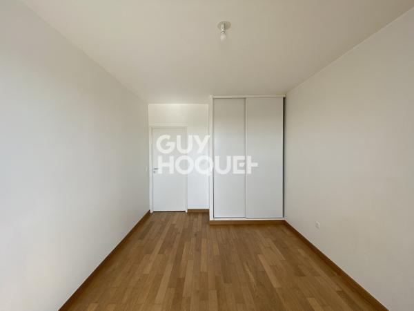 A LOUER - REIMS SECTEUR FAC DE LETTRES FRAIS D'AGENCE OFFERTS.