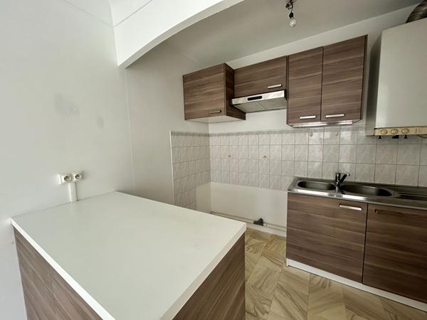 LA ROCHE SUR YON - BEL APPARTEMENT + EMPLACEMENT DE PARKING , La roche sur yon LA ROCHE SUR YON - BEL APPARTEMENT + EMPLACEMENT DE PARKING , La roche sur yon