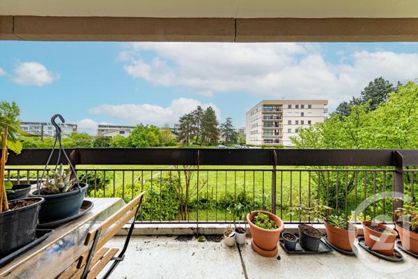 Appartement F4 à vendre  4 pièces - 98,99 m2 ECHIROLLES - 38