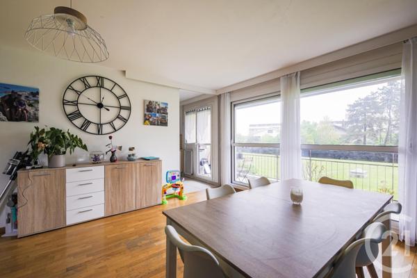 Appartement F4 à vendre  4 pièces - 98,99 m2 ECHIROLLES - 38