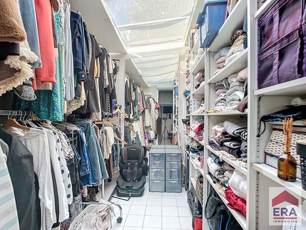 A VENDRE : Maison individuelle mitoyenne secteur Chutes-Lavie 13013  Marseille