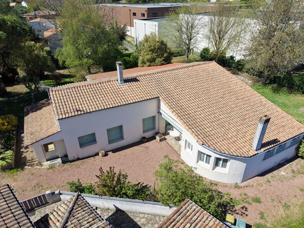 Maison Meschers Sur Gironde 7 pièce(s) 219 m2 Meschers sur gironde