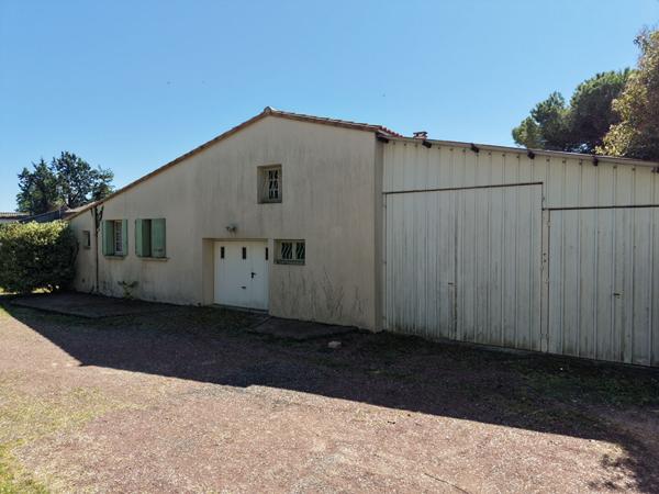 Maison Meschers Sur Gironde 7 pièce(s) 219 m2 Meschers sur gironde