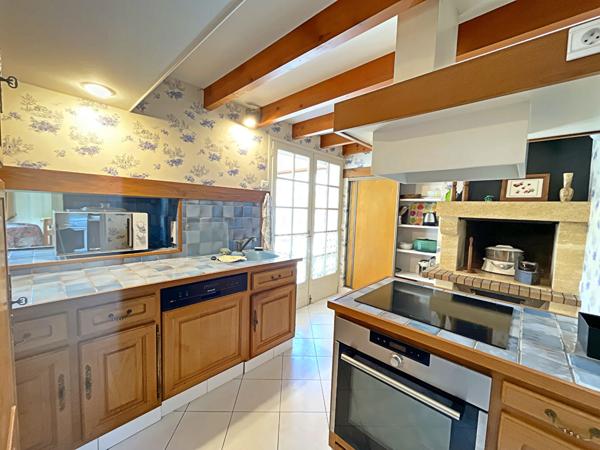 Maison Meschers Sur Gironde 7 pièce(s) 219 m2 Meschers sur gironde