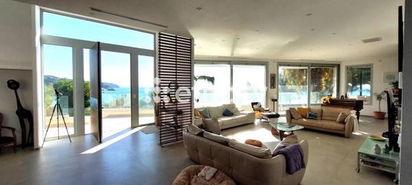 Maison 10 pièces - 430 m² Bien prestige