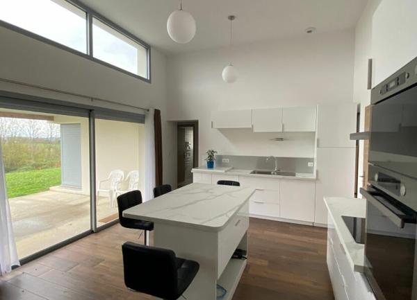Maison à louer  4 pièces • 125 m2 Poyanne