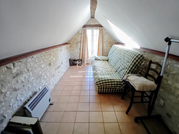 Vue sur la campagne, venez poser vos valises dans cette charmante maison familiale