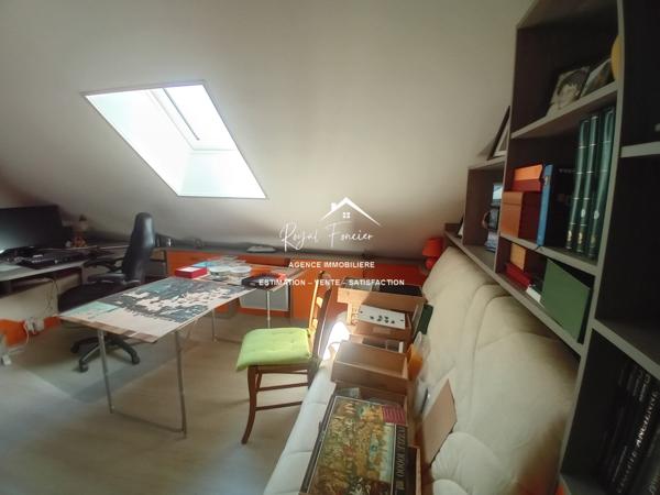 Vue sur la campagne, venez poser vos valises dans cette charmante maison familiale