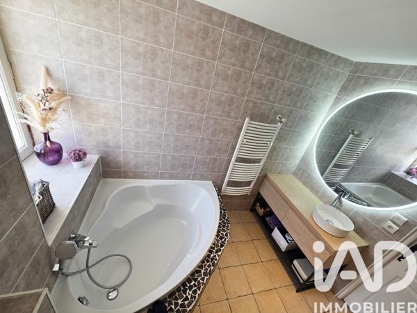 Appartement à vendre 3 pièces 75 m² Scionzier