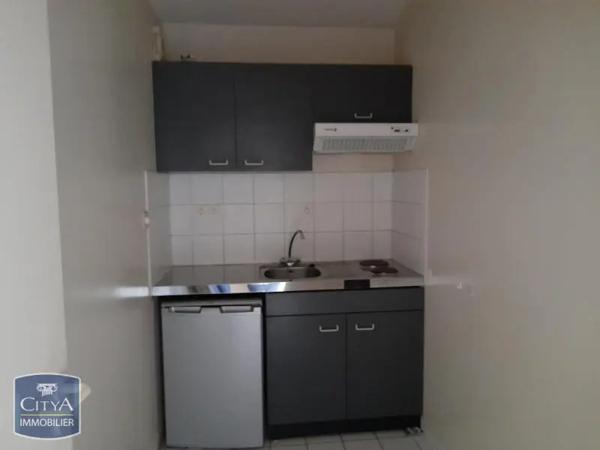 Appartement à louer 1 pièce 29.5m² Poitiers (86000)