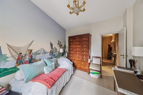 Vente Appartement de luxe Neuilly-sur-Seine 5 Pièces 140 m²
