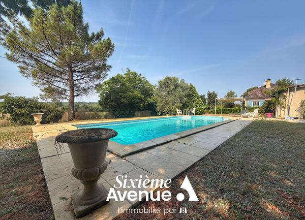 Maison 6 pièces 216 m2