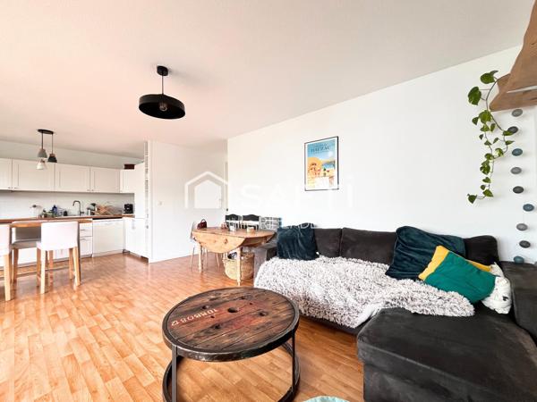 T3 LUMINEUX AVEC BALCON, PARKING