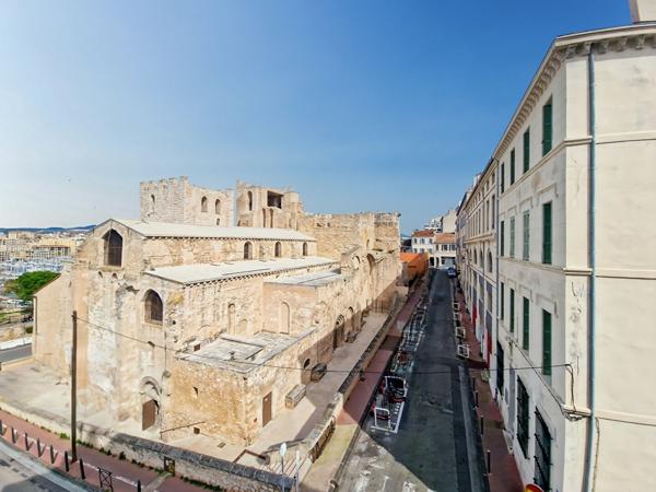 SAINT-VICTOR 135 m² de caractère avec vue exceptionnelle sur l'Abbaye