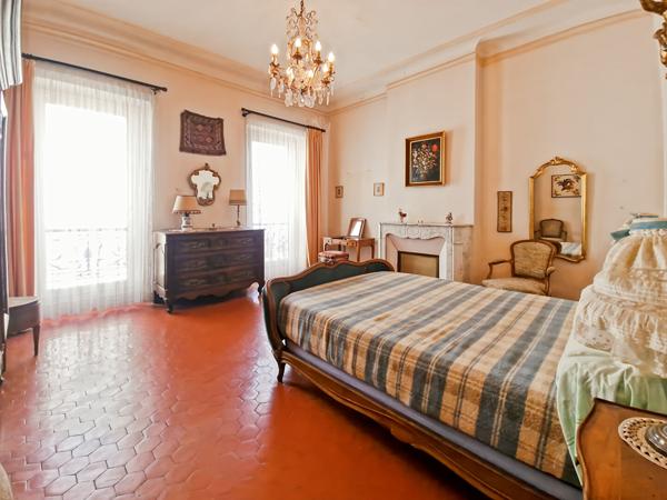 SAINT-VICTOR 135 m² de caractère avec vue exceptionnelle sur l'Abbaye