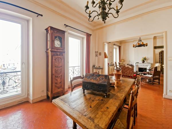 SAINT-VICTOR 135 m² de caractère avec vue exceptionnelle sur l'Abbaye
