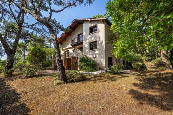 Vente Maison de luxe Arcachon 8 Pièces 236 m²