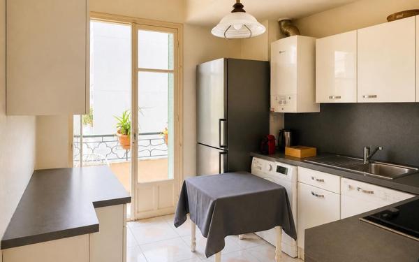 Appartement à vendre    2 pièces • 41,57 m2 Nice