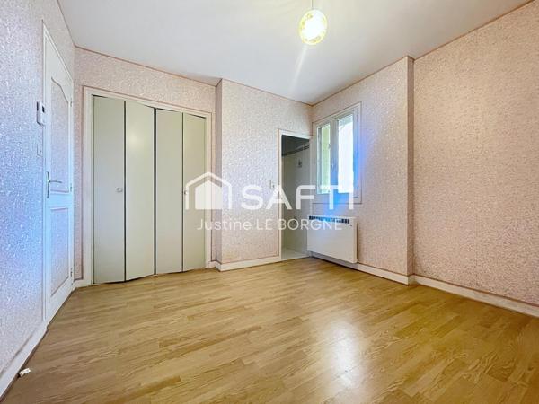 Maison deux habitations vue sur Le Goyen, proche centre-ville