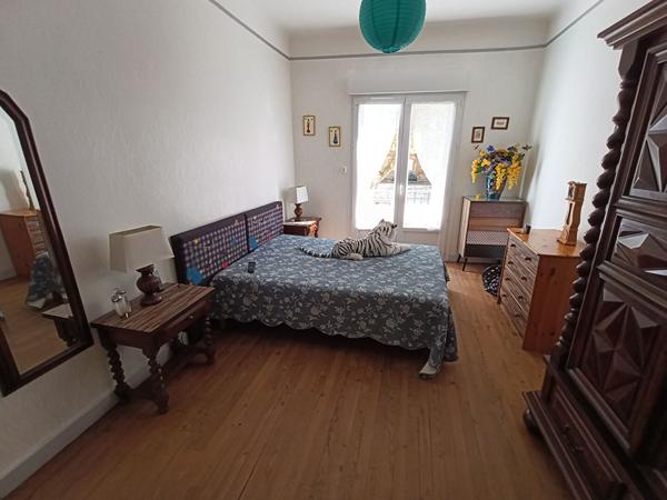 Vente
                Maison122 m² - 6 Pièces -
                    ESCATALENS (82700)