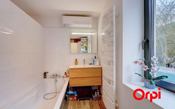 Maison à vendre    6 pièces • 158 m2 Sainte-Foy-lès-Lyon