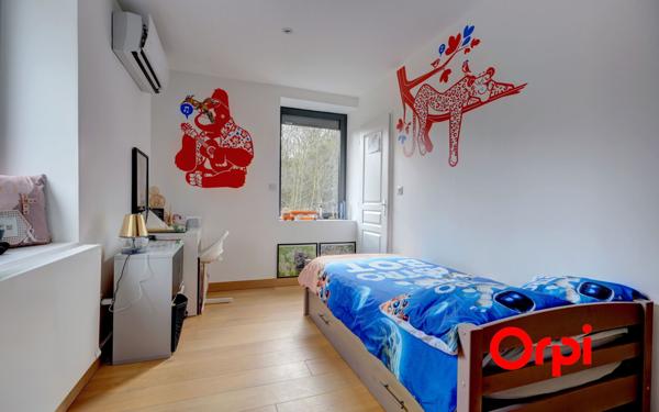 Maison à vendre    6 pièces • 158 m2 Sainte-Foy-lès-Lyon