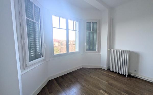 Appartement à louer    4 pièces • 98,37 m2 Rumilly