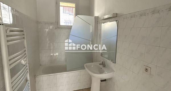 À vendre Appartement 3 pièces 68 m² - Courthézon 84350