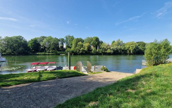 Appartement à vendre    2 pièces • 54 m2 Neuilly-sur-Marne