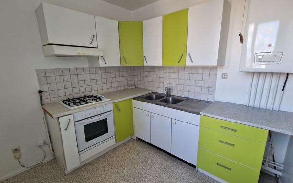 Appartement à vendre    2 pièces • 54 m2 Neuilly-sur-Marne