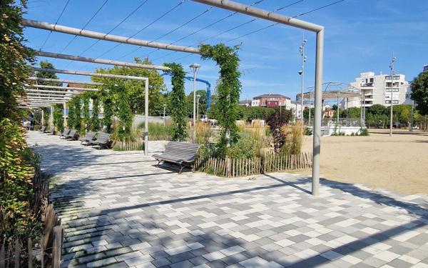 Appartement à vendre    2 pièces • 54 m2 Neuilly-sur-Marne