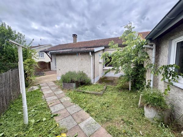 MAISON T4 A LOUER A ROANNE - PARC DES SPORTS