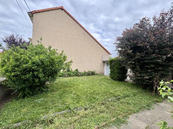 MAISON T4 A LOUER A ROANNE - PARC DES SPORTS